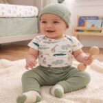 Baby Boy 4-Piece Sage Green Safari Animal Bodysuit, Ribbed Trousers, Knot Hat and Socks Set (3–12M)